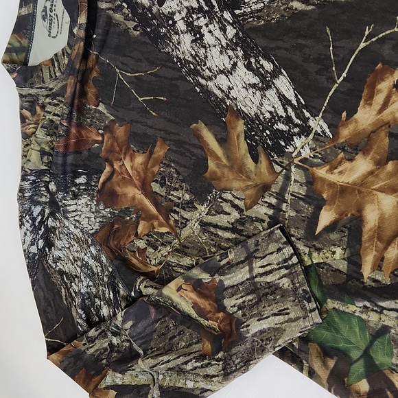 Mossy Oak Break Up shirt. Size L - Picture 4 of 9
